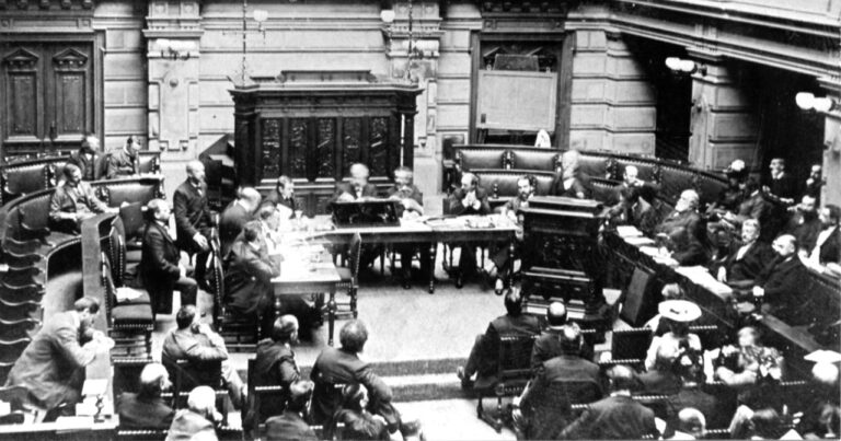 Zitting van het vijfde Internationale Congres voor Criminele Antropologie in de aula van de Universiteit van Amsterdam, september 1901